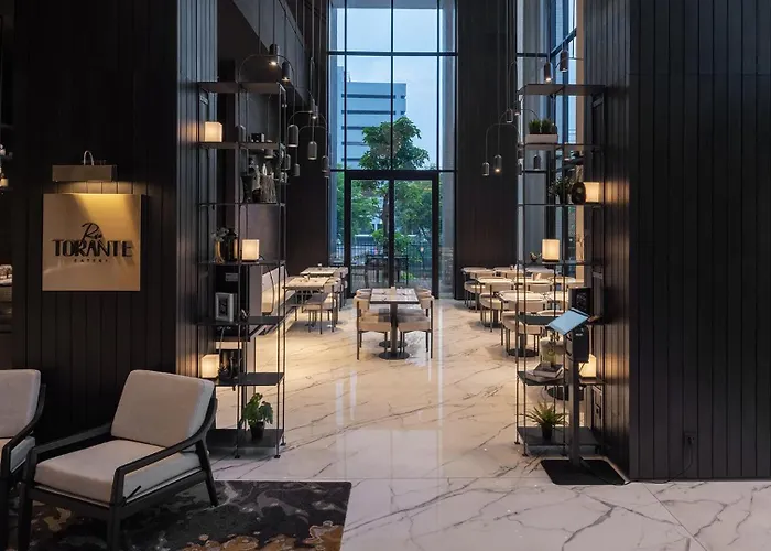 REZ Hotel Semarang